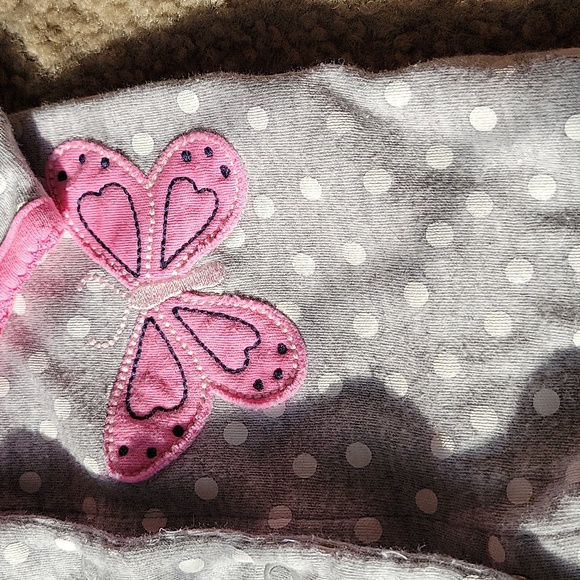 Carter's Girls Onesie size 3-6 months - Picture 2 of 4